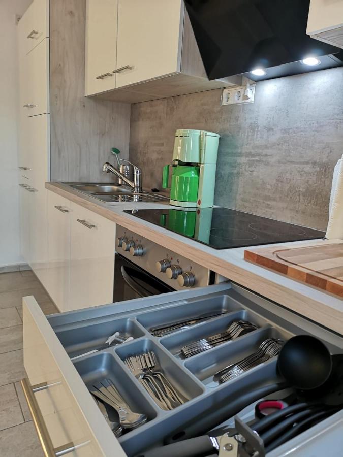 Modern Wohnen I Parkplatz I Wlan I Netflix I Balkon I 6 Schlafplaetze Apartamento Bad Oeynhausen Exterior foto