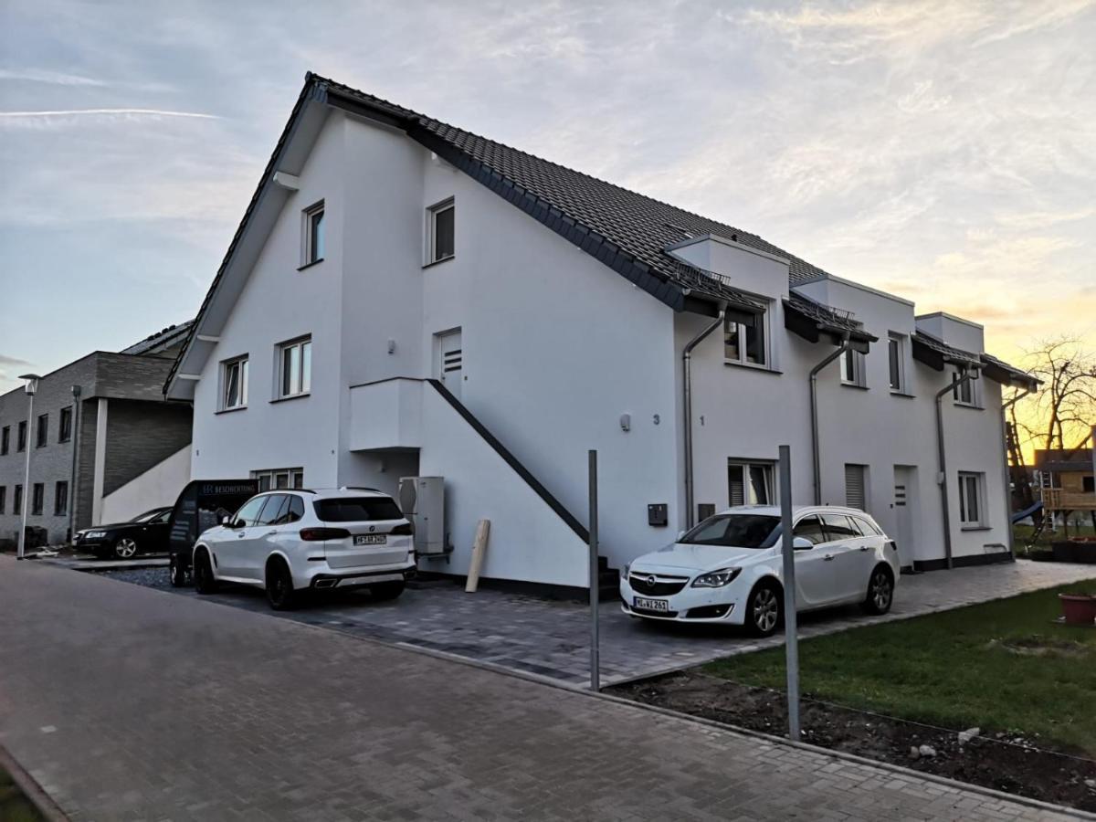 Modern Wohnen I Parkplatz I Wlan I Netflix I Balkon I 6 Schlafplaetze Apartamento Bad Oeynhausen Exterior foto