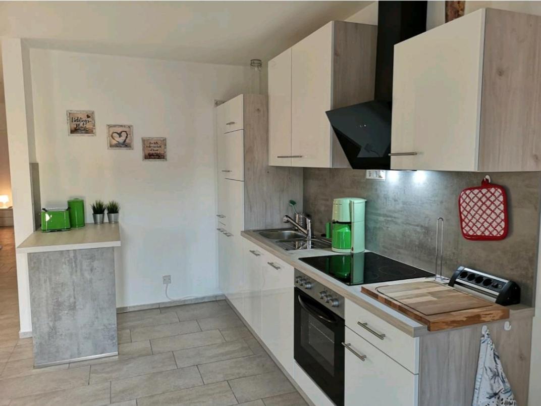 Modern Wohnen I Parkplatz I Wlan I Netflix I Balkon I 6 Schlafplaetze Apartamento Bad Oeynhausen Exterior foto